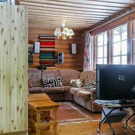 Karhuntuuli By Interhome 別荘